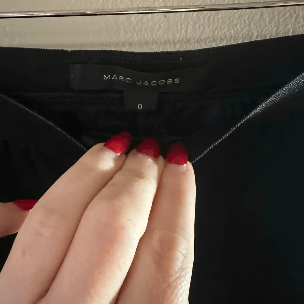 Marc Jacobs Black Cropped Wool Trousers Size 0